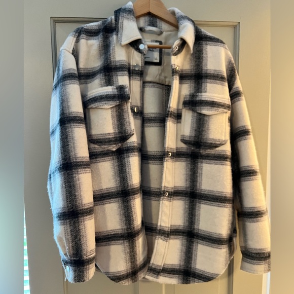 A&F plaid shirt jacket - Picture 2 of 6
